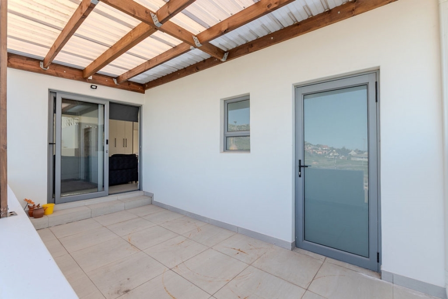 To Let 2 Bedroom Property for Rent in Welgedaan Estate Western Cape